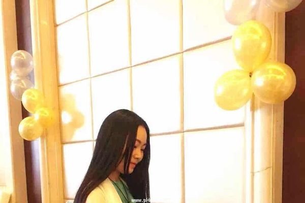 女生空间，如诗如画-方知甜