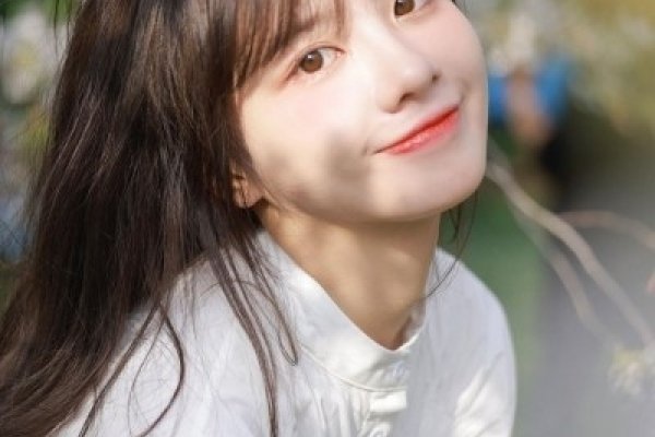 女生ins高级网名推荐，晨曦微光-方知甜