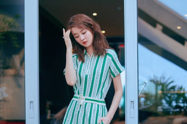 身长腿短，难掩独特魅力，与腿短的魅力比拼-方知甜