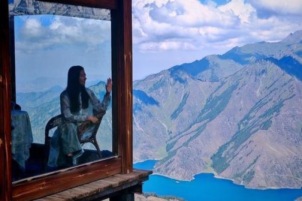 山同聊天室，在自然与社交交织的时光里，开启心灵对话的奇妙之旅-方知甜