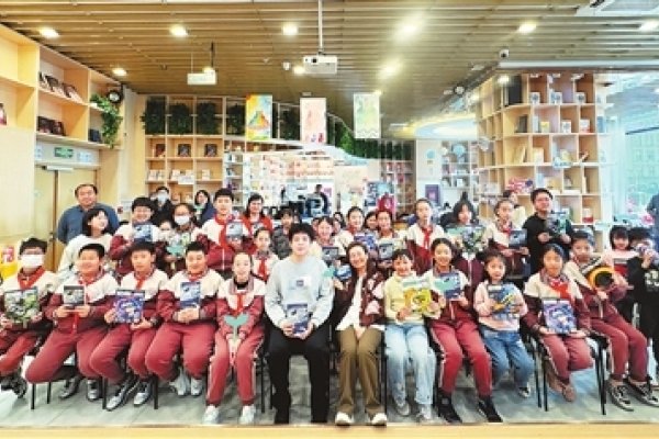 书香墨韵，探索时光印记书店的独特魅力-方知甜