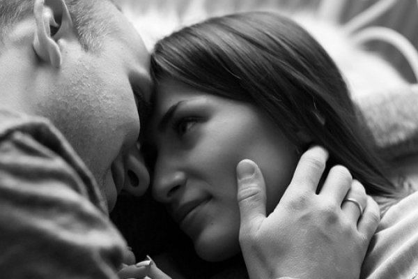 双鱼男与射手女的奇妙邂逅，星座下的爱情交响曲-方知甜