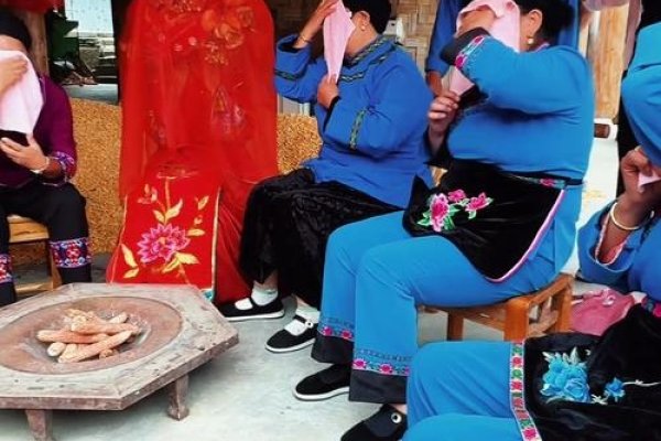 土家哭嫁，情感交织的出嫁仪式-方知甜