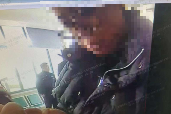 网络交友风险警惕，解密深度社交功能奥秘-方知甜