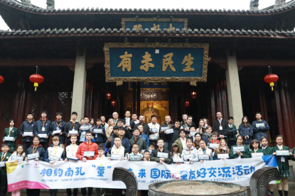 珲春交友，跨越地域的友情桥梁-方知甜