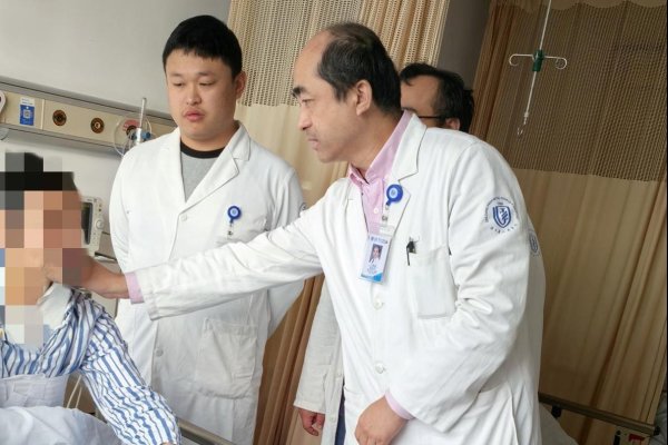 肠道健康护长寿，吸烟或酗酒别太当-方知甜