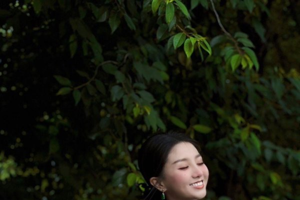 属虎的女人的独特魅力与力量-方知甜