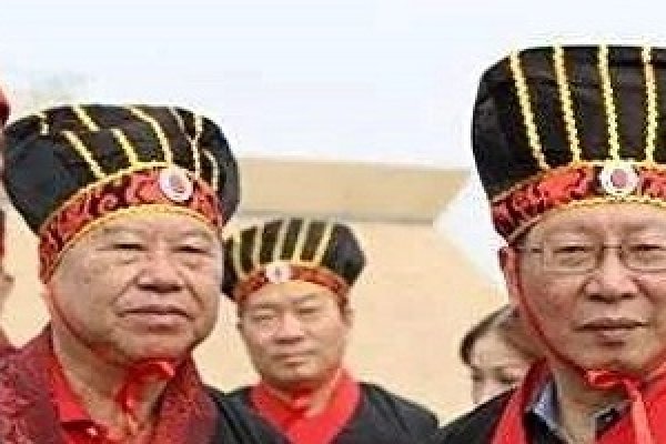 刘氏家谱，传承千年的家族记忆-方知甜