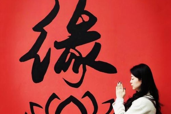 寻觅佛缘，踏入与良缘的殿堂-方知甜