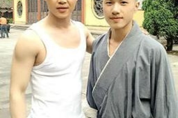 熊猫人武僧，传奇名字背后的故事-方知甜