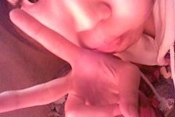 腾讯网名，微笑如雪，正能量灵动；纯真绽放心间。-方知甜