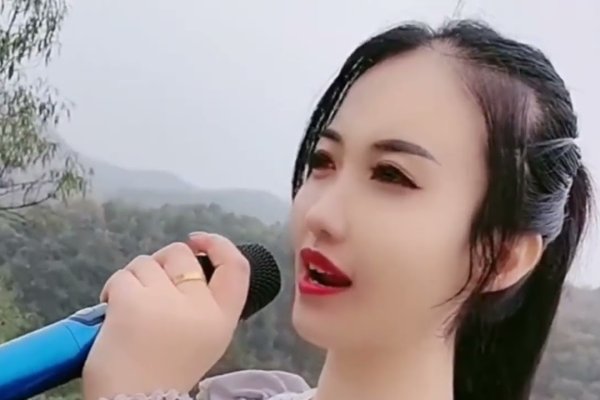 伤心网名，转身泪先流，心痛无人懂-方知甜