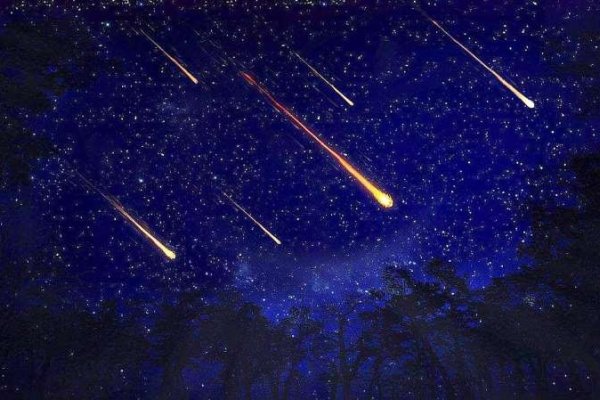 凤凰座流星雨，夜空中的璀璨诗篇-方知甜