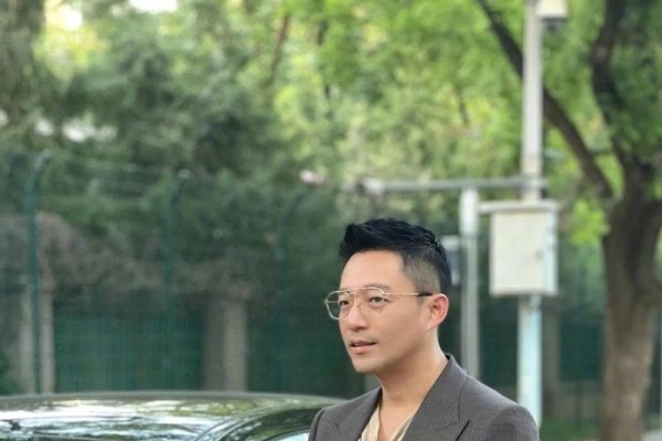 汪小菲面相分析,探索其独特气质与命运的线索-方知甜