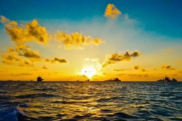 壬戌癸亥大海水，生命能量与性格影响的解析-方知甜