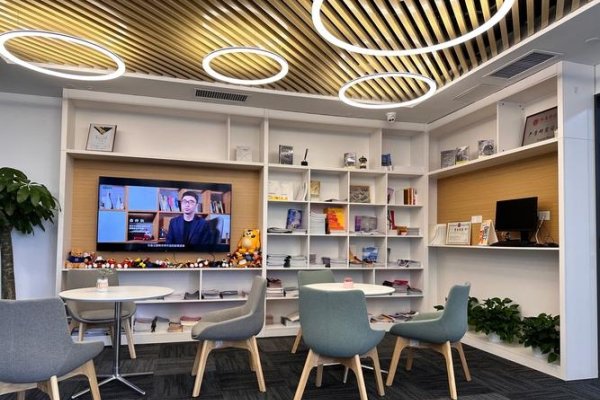 263聊天室，互联网时代的温馨交流空间-方知甜