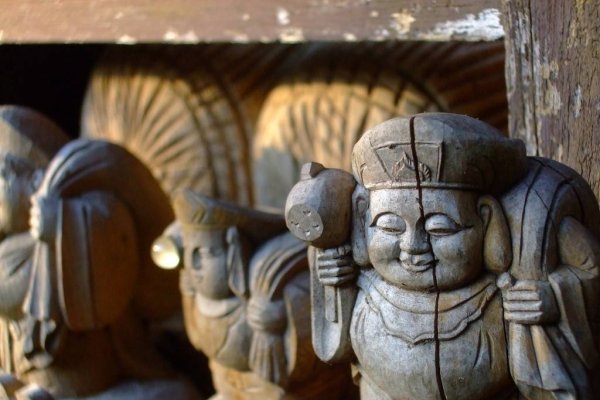 探索中国农历表的奥秘与魅力-方知甜