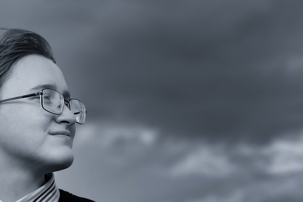 8月24日出生者为处女座，可贵之处在于其出生方位契合该时期星象。-方知甜