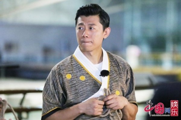 英国留学生活，短暂夏雨与高消费挑战-方知甜