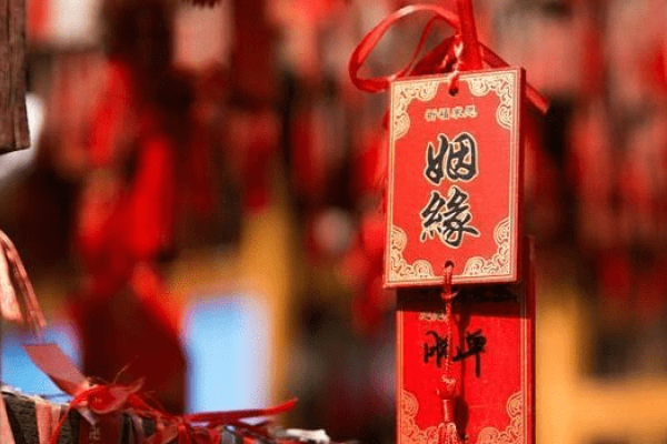 月老在线抽签，现代人缘桃花的趣味新尝试-方知甜