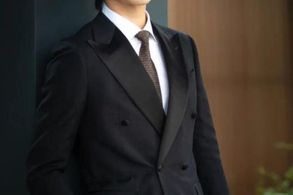 于小彤真实身高,穿透世俗的隐私与真实之美-方知甜