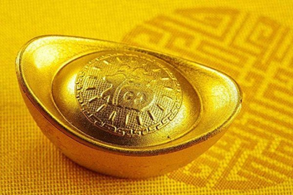 中大奖发横财前征兆，需保持理性；八字分析偏财旺助成功。-方知甜