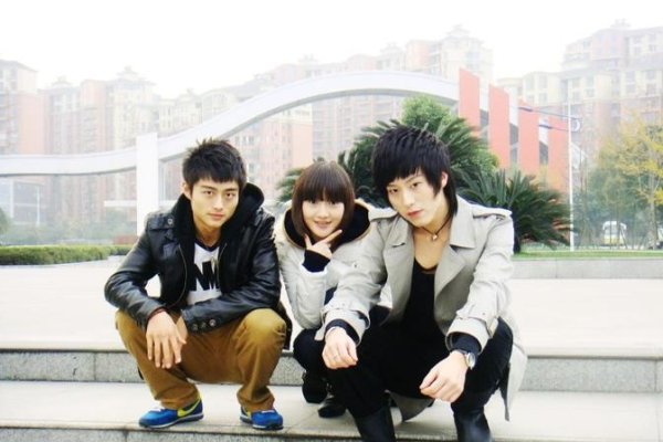 张昕泽羽，在艺术与科技交织的梦想天空翱翔-方知甜