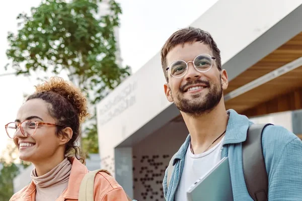 周易数理助力初创企业，免费测名打分工具的利与弊-方知甜